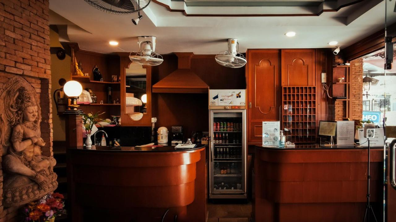 Max Residence Pattaya Bagian luar foto